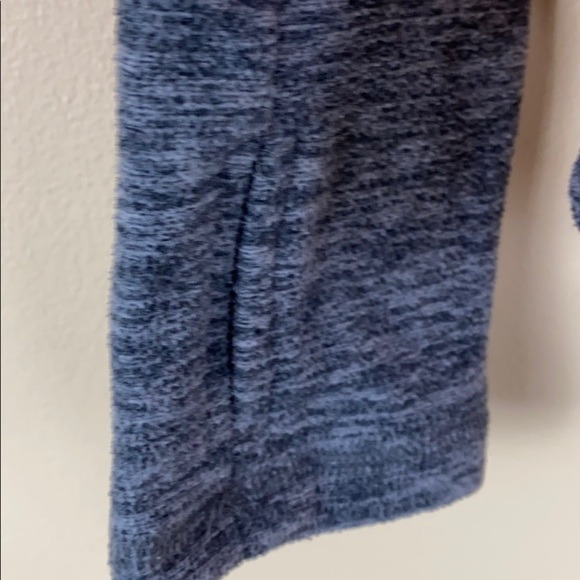 Fleece pullover - Picture 4 of 6